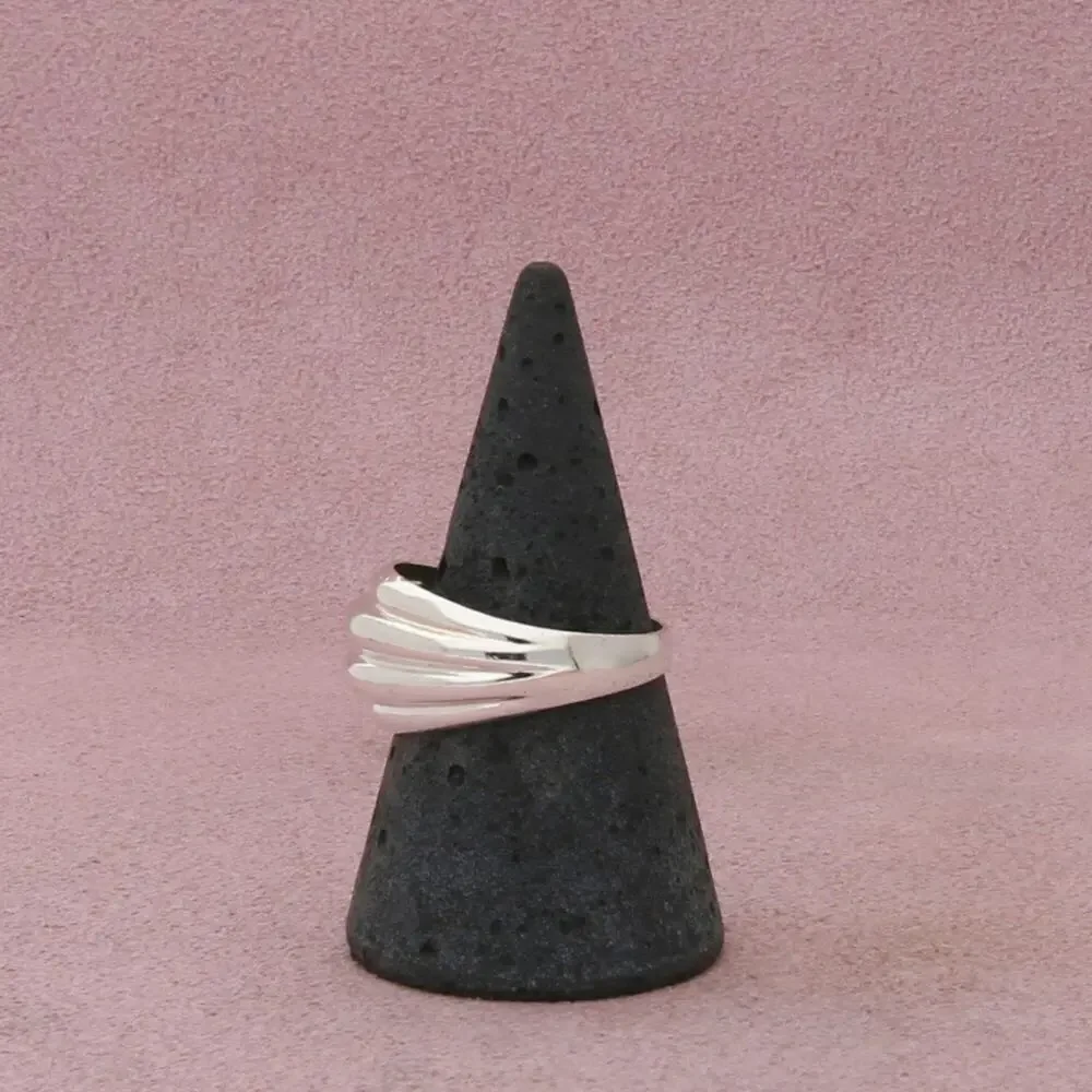 sterling silver vintage scalloped band ring size 8.5